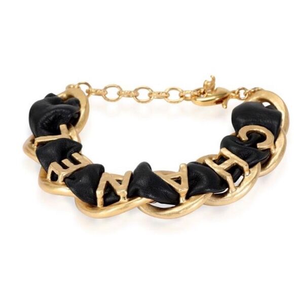 ❤️SOLD❤️2020 Chanel Metal & Lambskin Link Bracelet - Picture 8 of 9